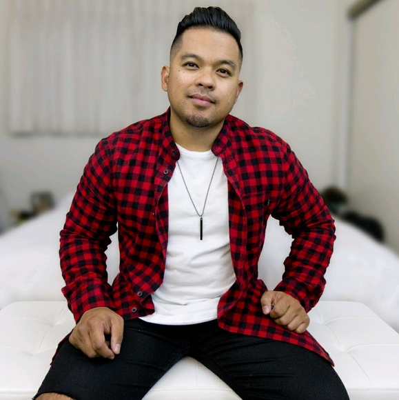 Meet your Posher, Edwin - Picture 1 of 1